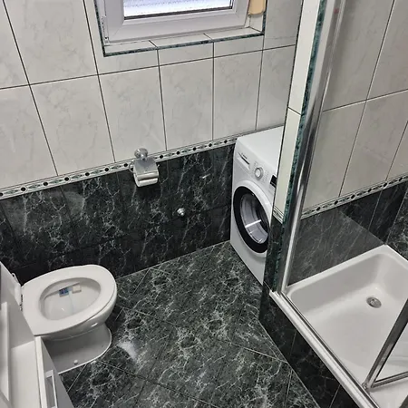 Nikolina Appartement *